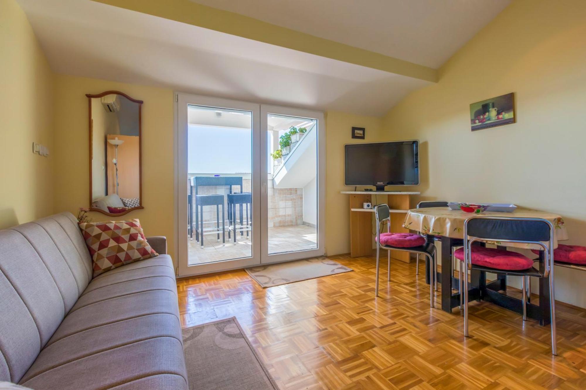Apartments By The Sea Selce, Crikvenica - 4802 Exterior foto
